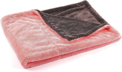 Maxshine 20" x 24" Universal Pink Car Drying Towel – 1200 GSM Rinse-Free Double-Sided Microfiber Towel – Plush, Super Absorbent for Car Wash & Detailing - Image 2