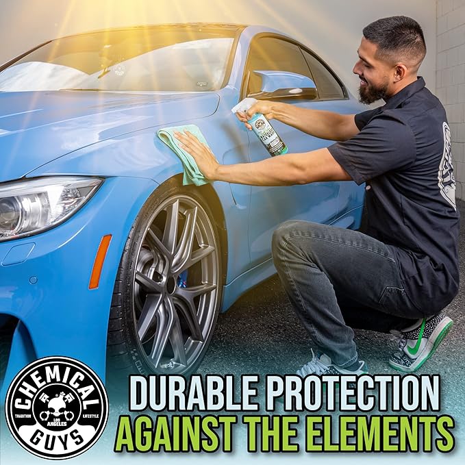 Chemical Guys Swift Wipe Sprayable Waterless Car Wash Spray - Spray and Wipe to Safely Clean and Shine Cars, Trucks, Motorcycles, RV & More, High Lubrication Formula, 128 oz